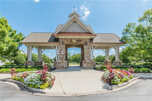 4404 Village Field Pl, Suwanee, GA, 30024-1974 | Card Image