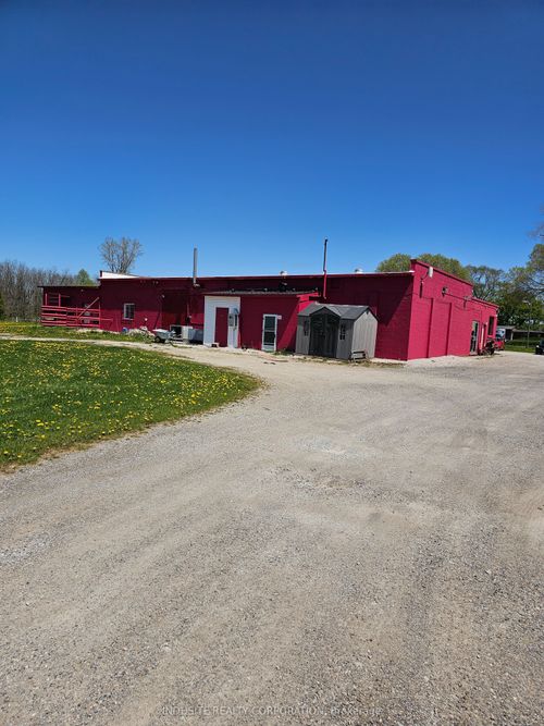 5814 Minielly Rd, Plympton Wyoming, ON, N0N1T0 | Card Image