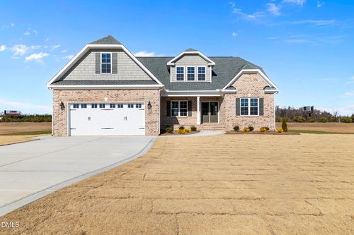 207 Stonewood Dr, Goldsboro, NC, 27530-4511 | Card Image