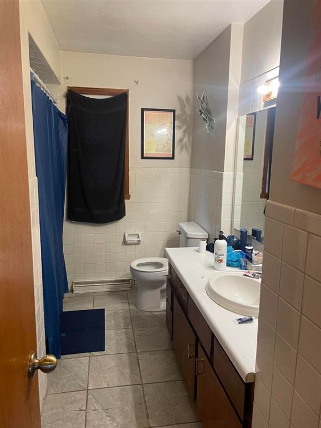 2420 Paradise Blvd, Home with 4 bedrooms, 3 bathrooms and 2 parking in ROCKFORD IL | Image 12