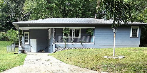 708 N Oak St, Harrison, AR, 72601-2739 | Card Image