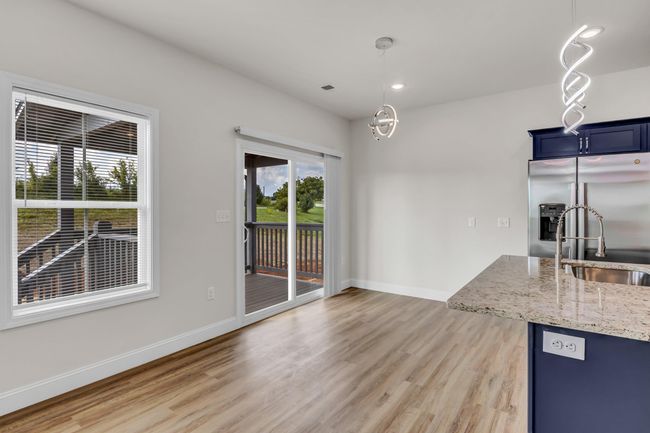 922 Lazy Ln, House other with 3 bedrooms, 3 bathrooms and null parking in Pigeon Forge TN | Image 12