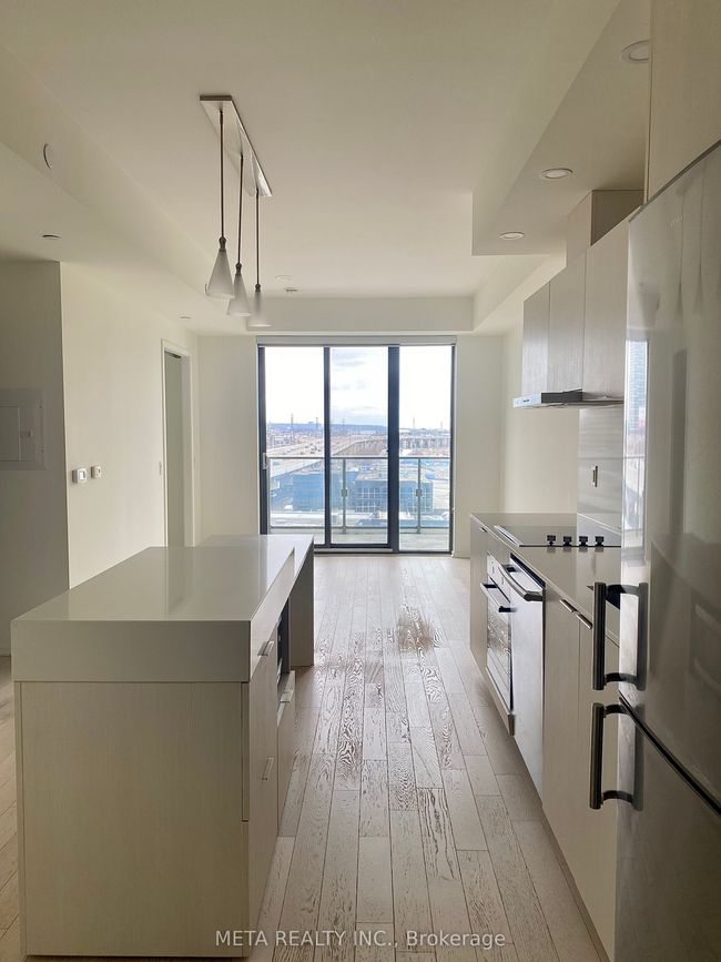 708 - 12 Bonnycastle St, Condo with 1 bedrooms, 1 bathrooms and null parking in Toronto ON | Image 4