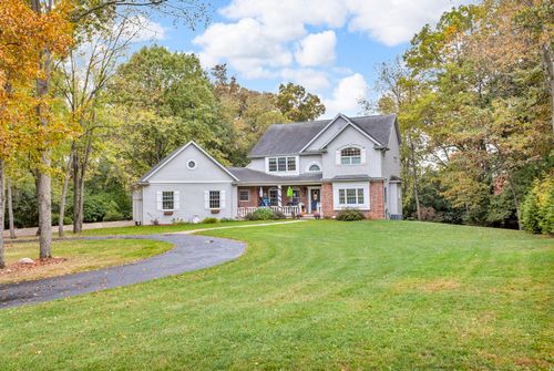 4880 Indian Creek Dr, Jackson, MI, 49201-7903 | Card Image