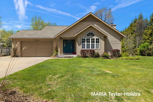3689 Whispering Woods Dr, Muskegon, MI, 49444-3496 | Card Image
