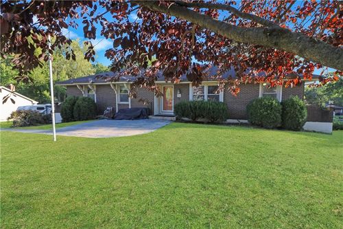 26 360th Rd, Warrensburg, MO, 64093-7415 | Card Image