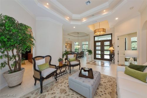 11238 Five Oaks Ln, NAPLES, FL, 34120-4329 | Card Image