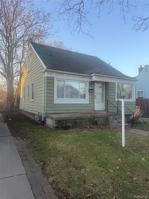 1246 S Liddesdale Street, Detroit, MI, 48217 | Card Image