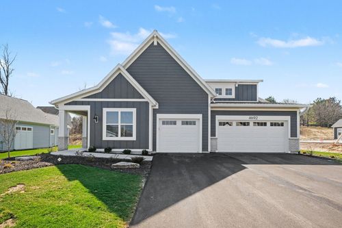 4692 Knapp Bluff Dr Ne, Grand Rapids, MI, 49525-4600 | Card Image