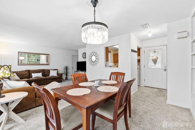 9 Lindsey Cir, Townhouse with 1 bedrooms, 1 bathrooms and null parking in Old Bridge NJ | Image 6