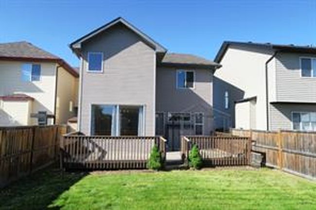 384 New Brighton Dr Se, House detached with 4 bedrooms, 3 bathrooms and 4 parking in Calgary AB | Image 27