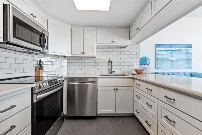 APT-1109 - 6649 Seacomber Dr, Condo with 2 bedrooms, 2 bathrooms and null parking in Port Aransas TX | Image 15