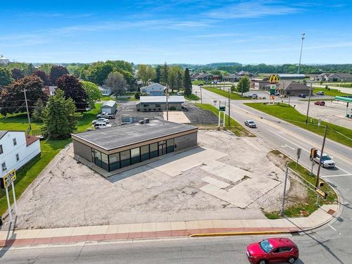 107 Main Street, LUXEMBURG, WI, 54217 | Card Image