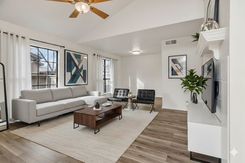 apt-c-352 W Harwood Rd, Hurst, TX, 76054-3088 | Card Image