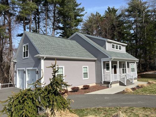 68 Tallyho Dr, Springfield, MA, 01118-1942 | Card Image