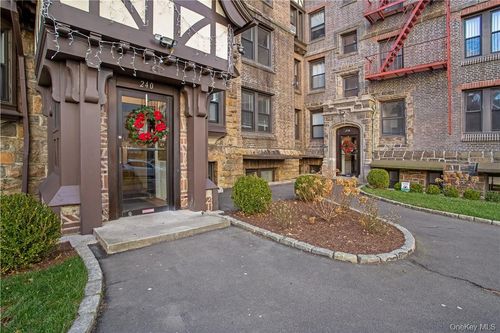 2h-240 Martine Ave, White Plains, NY, 10601-3413 | Card Image