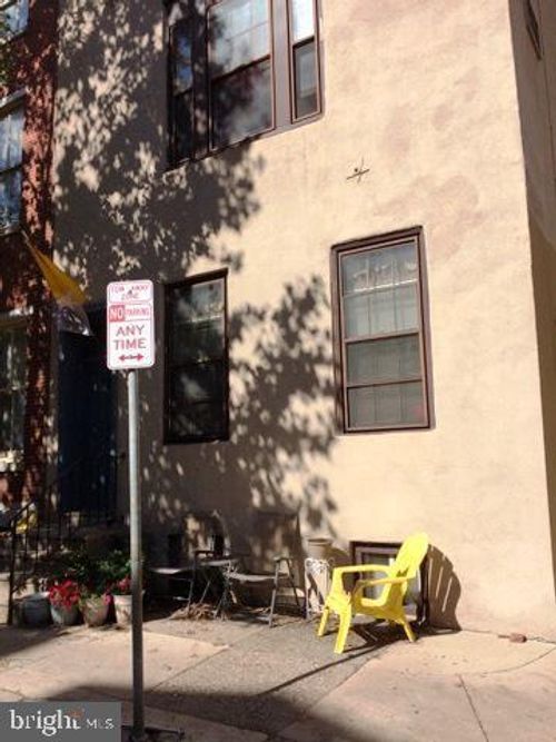 apt-1r-923 Spruce St, PHILADELPHIA, PA, 19107-5892 | Card Image