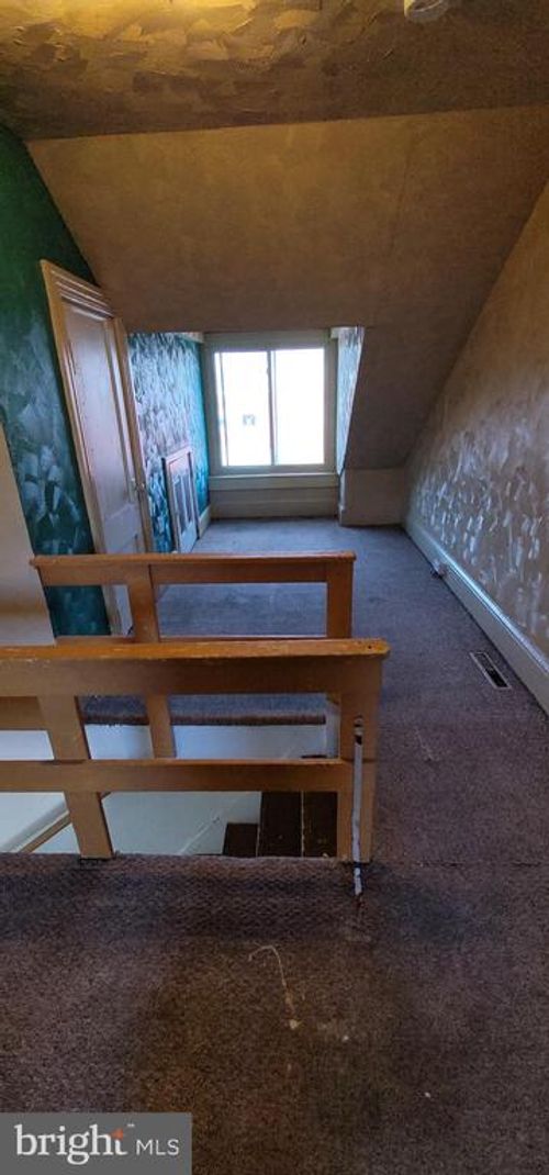 413 Church St, READING, PA, 19601-3019 | Card Image