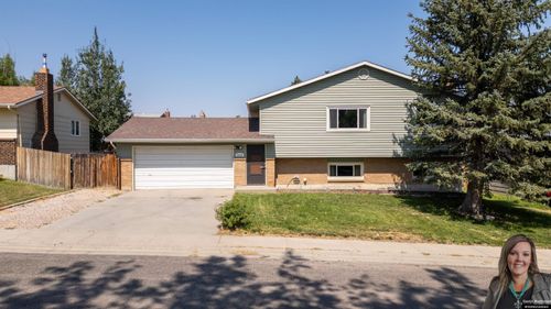 2332 Breck Ave, Casper, WY, 82601-5032 | Card Image