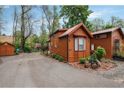 253-8372 Enchanted Way Se, Turner, OR, 97392-9674 | Card Image