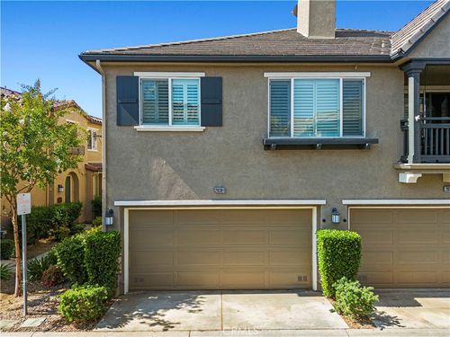 28381 Mirabelle Ln, Saugus, CA, 91350-3238 | Card Image