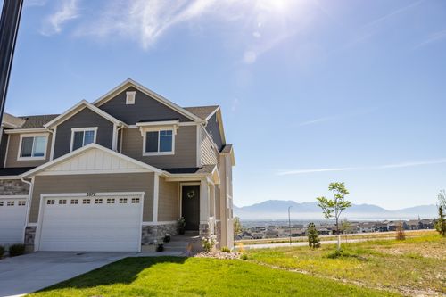 2672 N Blue Dawn Ln, Saratoga Springs, UT, 84045-3246 | Card Image