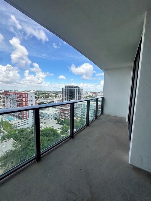 1612-1600 Ne 1st Ave, Miami, FL, 33132-1254 | Card Image