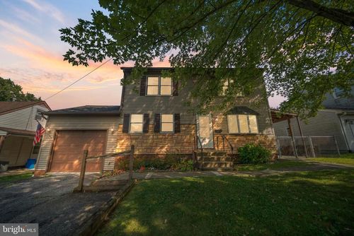 147 Riverview Rd, Phillipsburg, NJ, 08865-3525 | Card Image