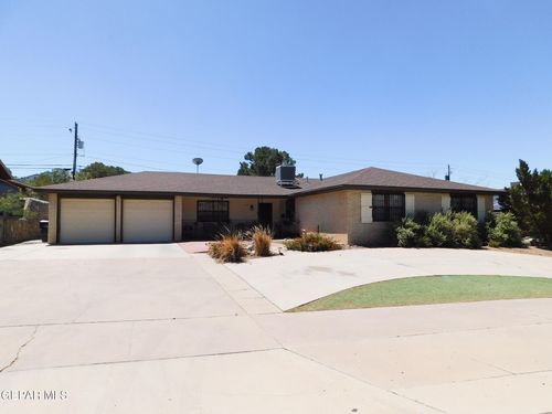 624 De Leon Dr, El Paso, TX, 79912-4940 | Card Image