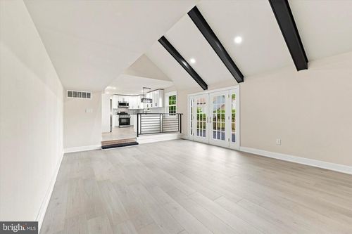 48 Meadowrue Ct, MOUNT LAUREL, NJ, 08054-2524 | Card Image