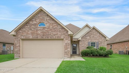 132 Timber Edge Dr, Youngsville, LA, 70592-6392 | Card Image