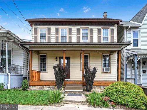 346 W State St, HAMBURG, PA, 19526-2018 | Card Image