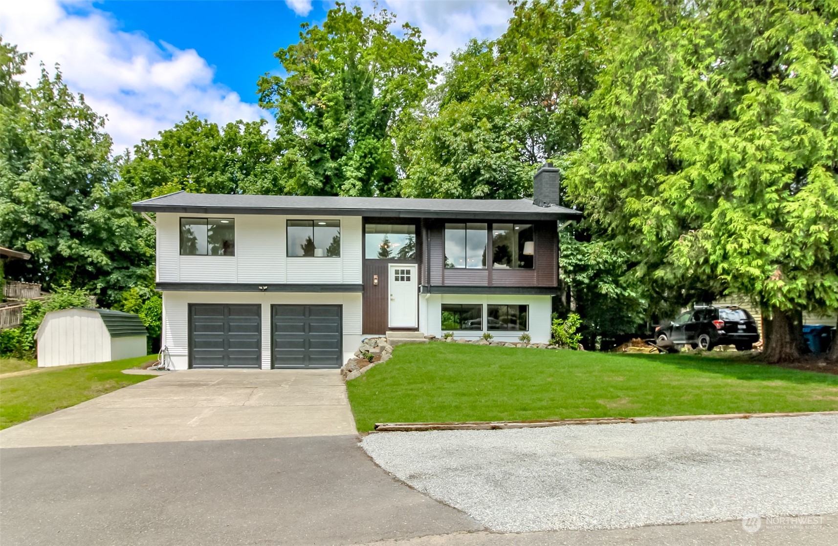 141st St, Renton, WA 98059