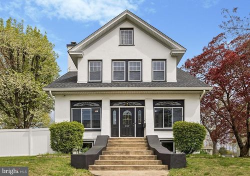 917 Bellevue Ave, Penndel, PA, 19047-5579 | Card Image