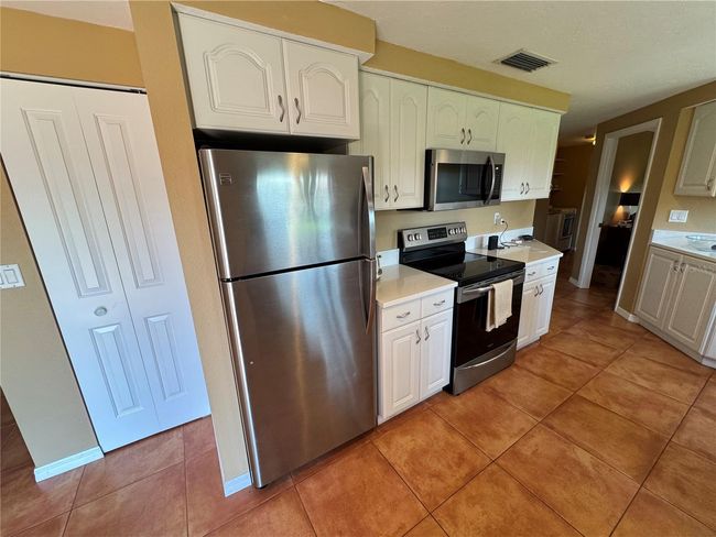 1238 Waterside Ln, House other with 3 bedrooms, 2 bathrooms and null parking in VENICE FL | Image 8