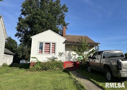 557 3rd St, Rosiclare, IL, 62982-1086 | Card Image