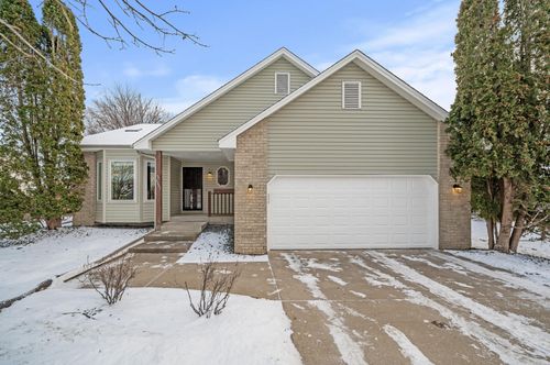 8401 115th Lane N, Champlin, MN, 55316 | Card Image