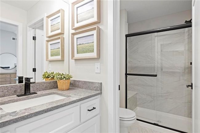 Secondary bathroom | Image 31