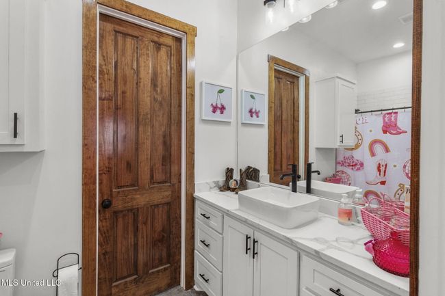 50-web-or-mls-2162 Leesburg-49 | Image 42