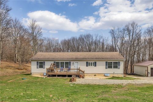 219 Pine Hill Rd, Shelocta, PA, 15774-3042 | Card Image