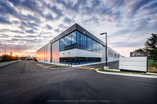 {{alt}} | Card Image