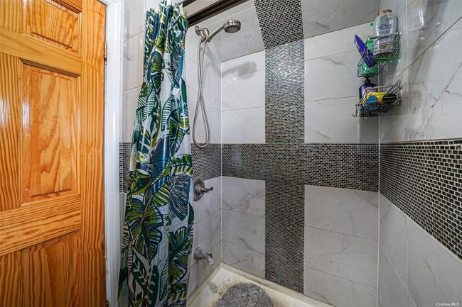 130-13 Lefferts Blvd, House other with 3 bedrooms, 3 bathrooms and null parking in S Ozone Park NY | Image 17