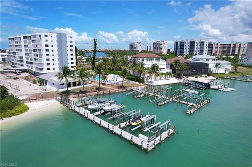 203-8401 Estero Blvd, FORT MYERS BEACH, FL, 33931-5106 | Card Image