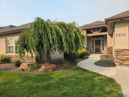 2612 E Lacewood Dr, Meridian, ID, 83646-1701 | Card Image