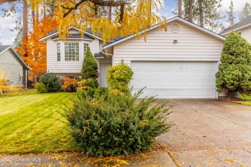 208 S Riverwood Ct, Post Falls, ID, 83854-4501 | Card Image