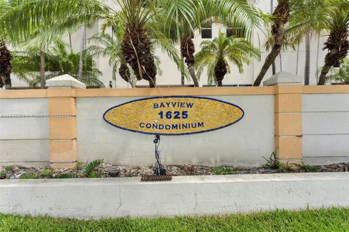 apt-704d-1625 79th Street Cswy, North Bay Village, FL, 33141-4174 | Card Image