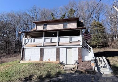 157 Lohr Pl, Johnstown, PA, 15902-3138 | Card Image