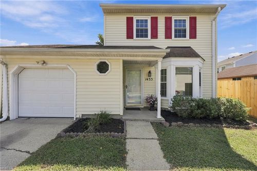 1433 Brookwood Pl, Virginia Beach, VA, 23453-1651 | Card Image