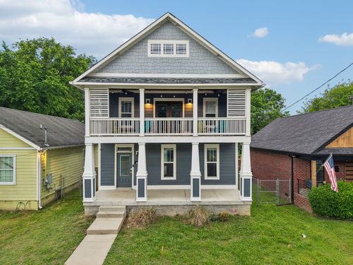 1613 14th Ave N, Nashville, TN, 37208-2034 | Card Image