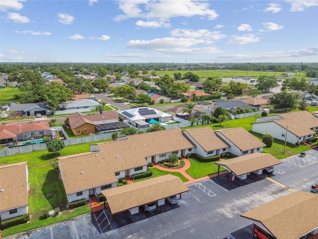 7923 Radcliffe Cir, House other with 2 bedrooms, 2 bathrooms and null parking in PORT RICHEY FL | Image 60